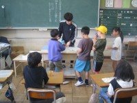 フッ化物洗口の様子