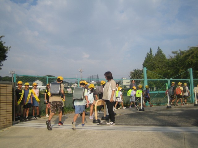 朝のあいさつ運動