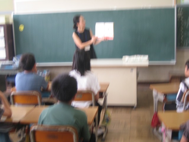 4年2組読み聞かせ