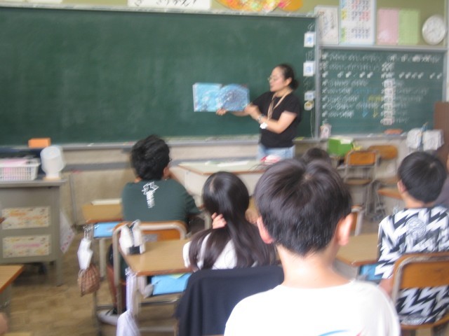 5年2組読み聞かせ
