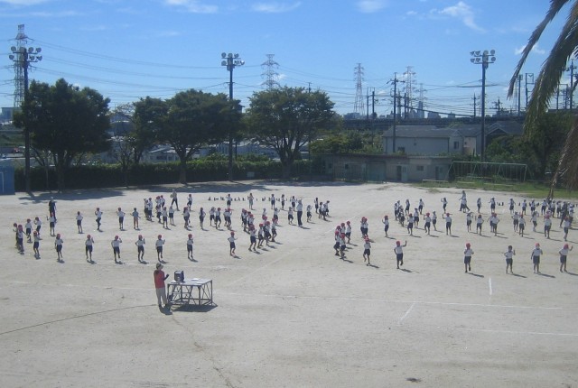 1年2年のダンスの練習