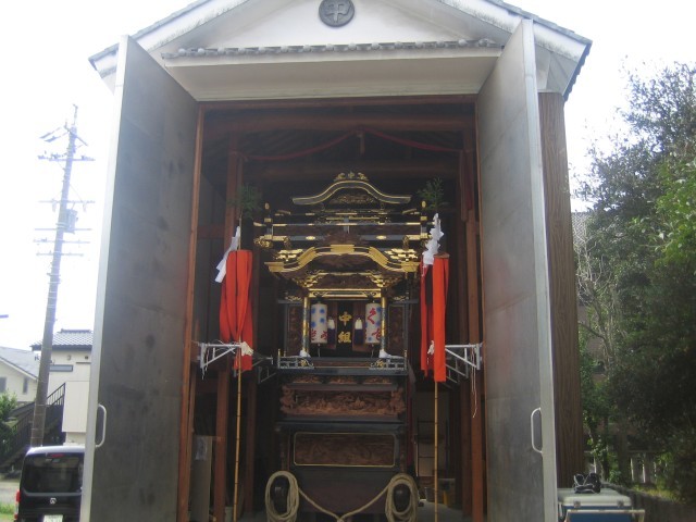 藤井神社の中組の山車