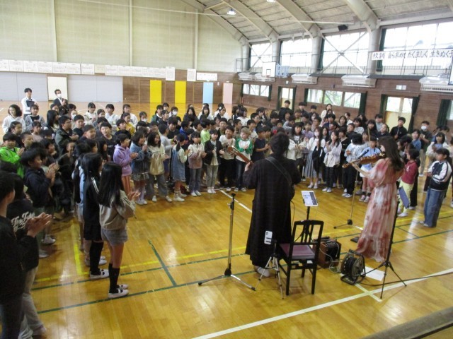 訪問ミニコンサート４