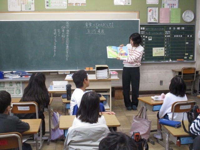 ３年２組読みきかせ