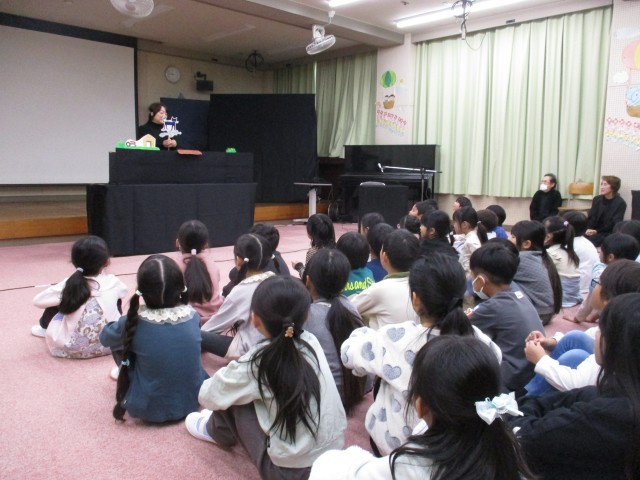 おはなしべや読みきかせ１