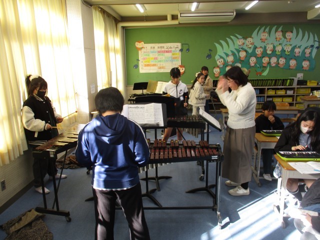 ５年音楽　合奏