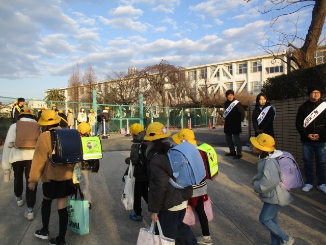 朝のあいさつ運動