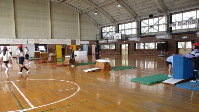 5年体育 跳び箱