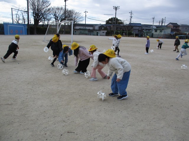1年生活科　風輪遊び３