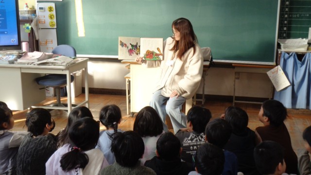 ２年１組読み聞かせ