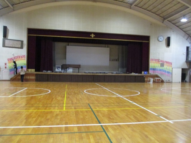 体育館の飾り付け４