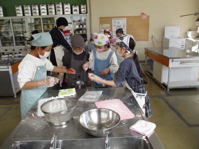 3年２組白玉団子１