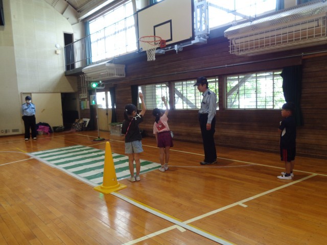 １年　歩行訓練２