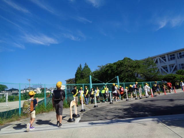 朝のあいさつ運動