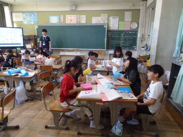 2年 生活科おもちゃ作り１