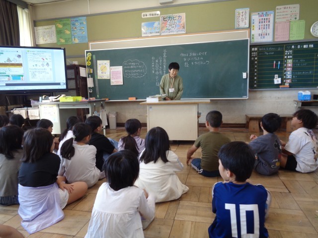 3年2組読み聞かせ