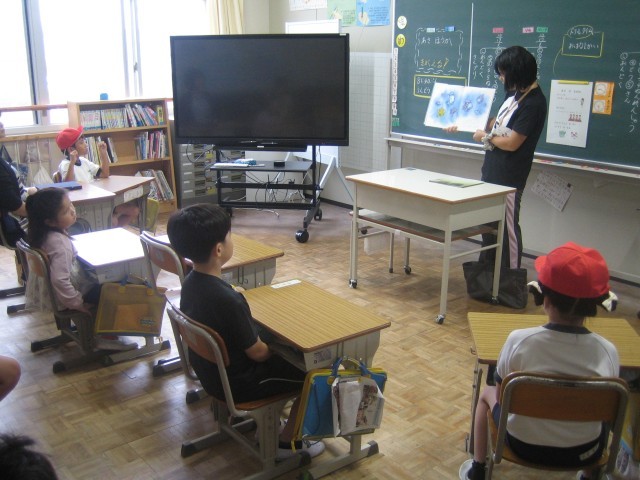 あすなろ学級読み聞かせ写真