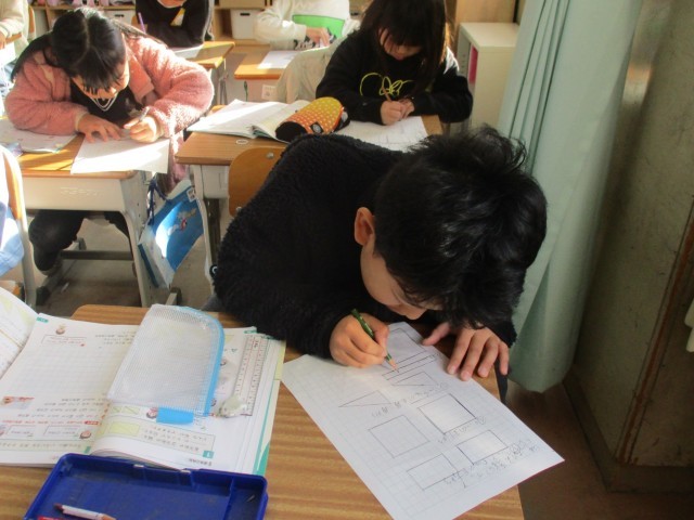 https://obu.schoolweb.ne.jp/23020004/blog_img/117161297?tm=20241204142610