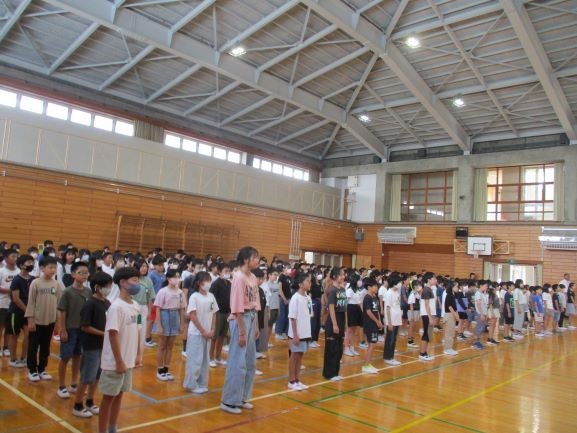 校歌斉唱６年生