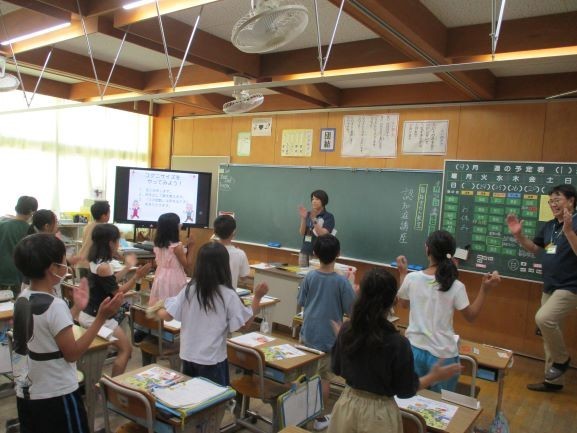 2024年9月20日　4年生　福祉実践教室　認知症について学ぼう