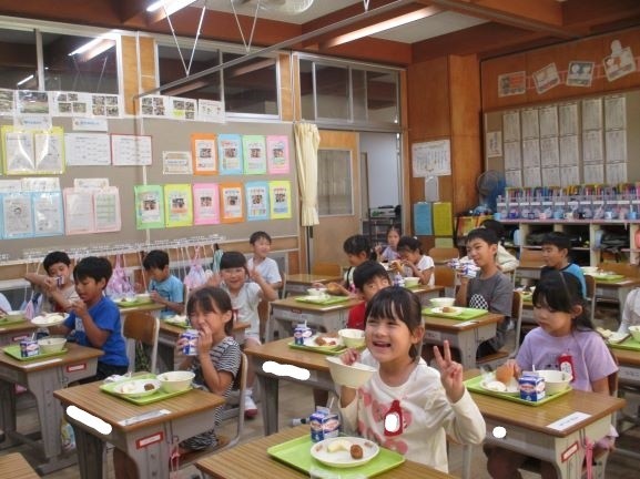 2024年10月11日　1年1組　給食