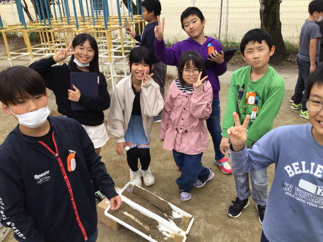 ５年教員 学年会_樋口真央_2学期ホームページ使えそうな写真 (17).png